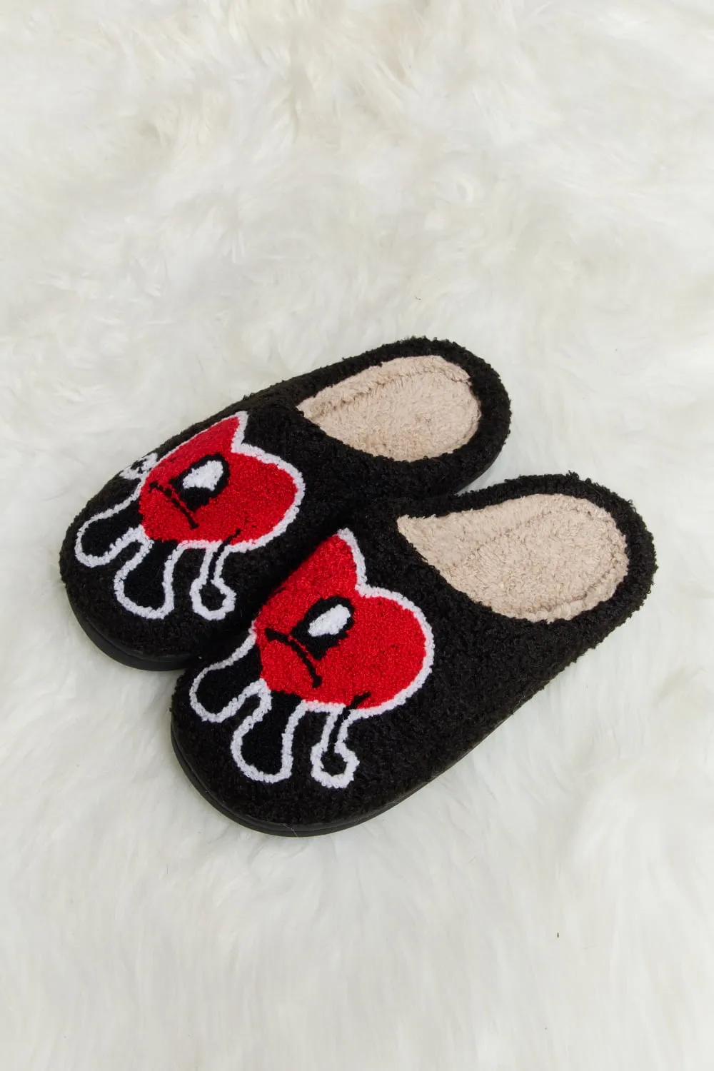 Hazel Blues® |  Melody Love Heart Print Plush Slippers