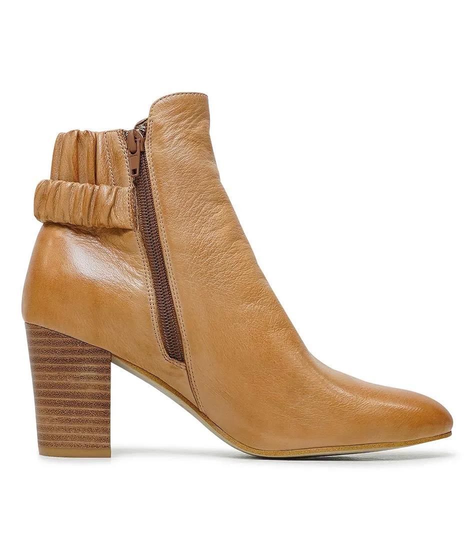 Lipsie Cafe Leather Ankle Boots