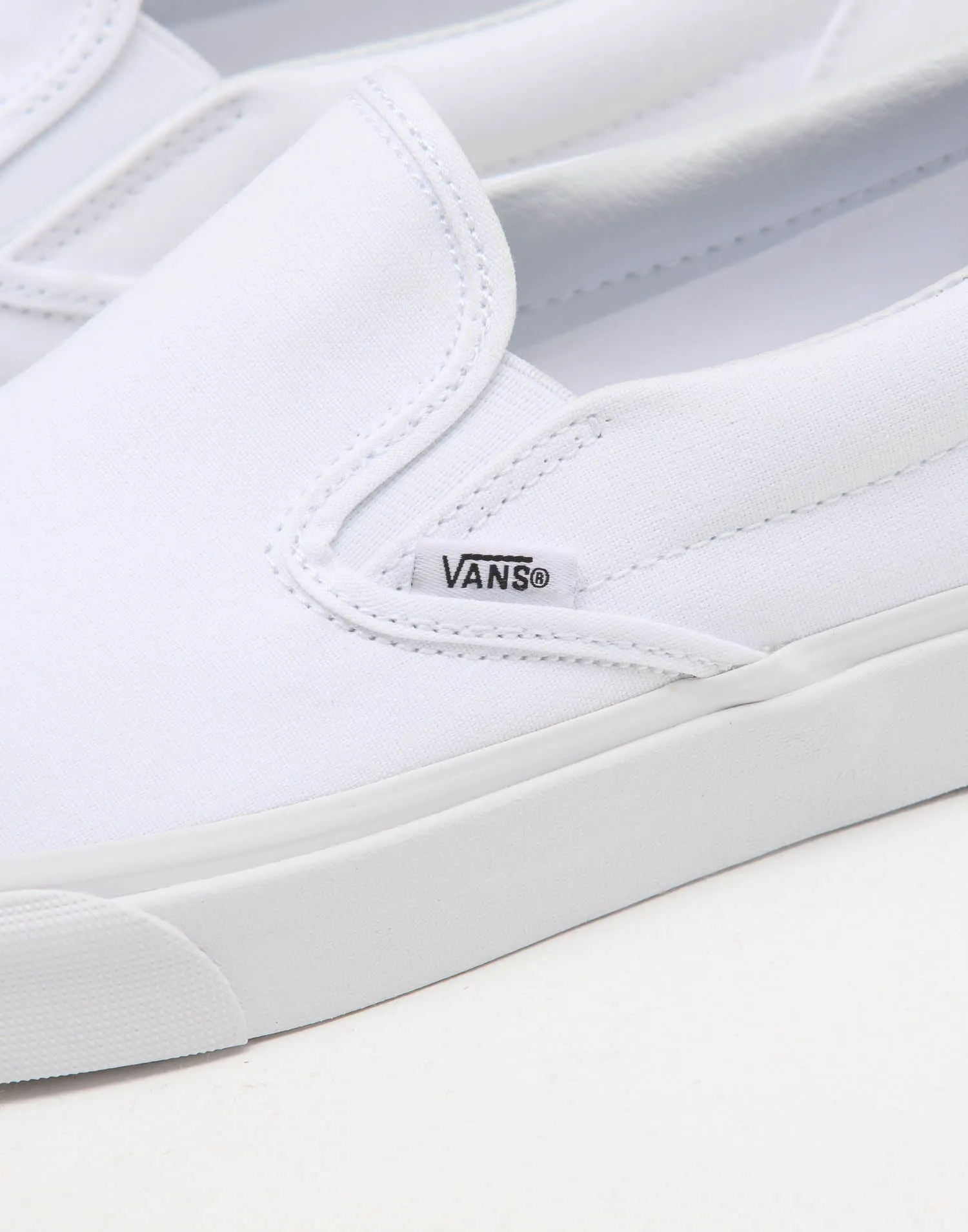 Vans Classic Slip-On White